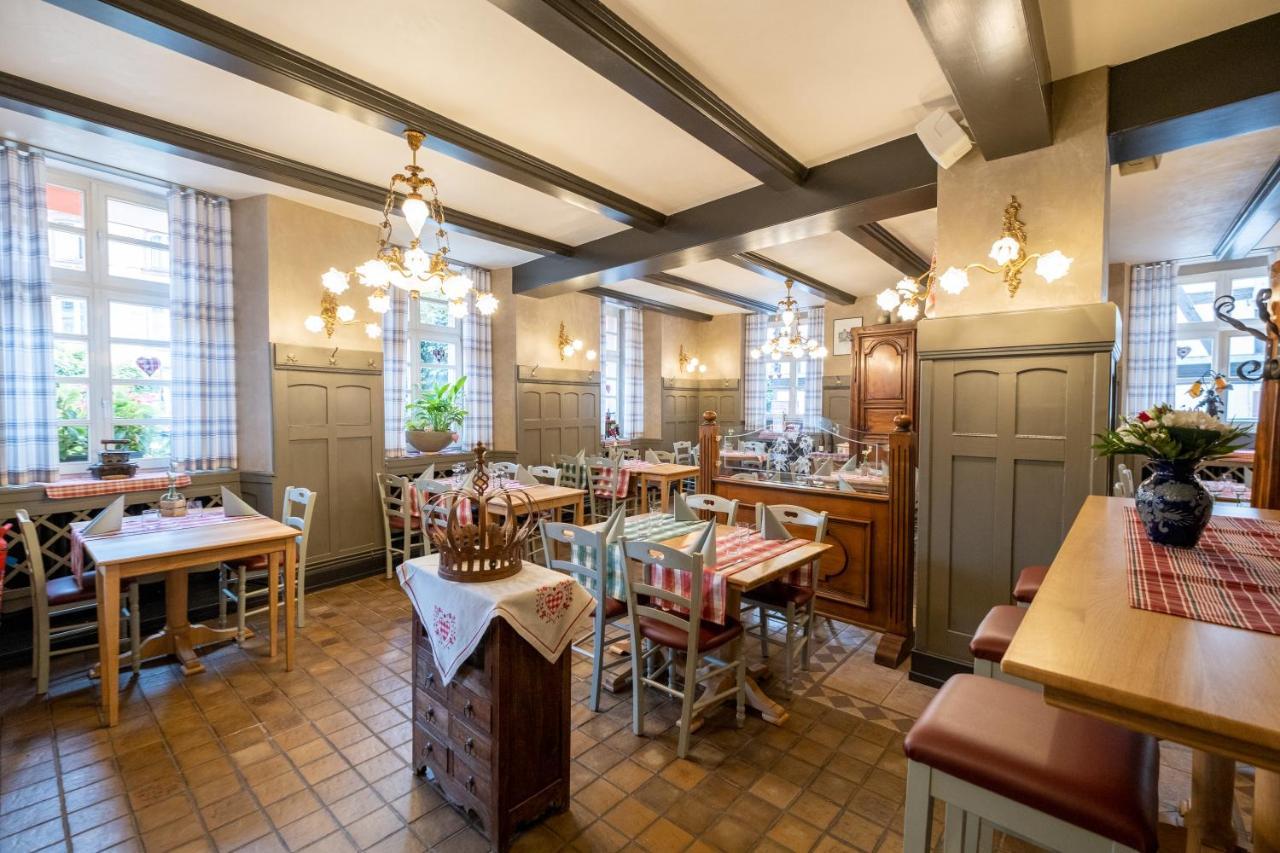 La Couronne A Wissembourg Hotel ภายนอก รูปภาพ