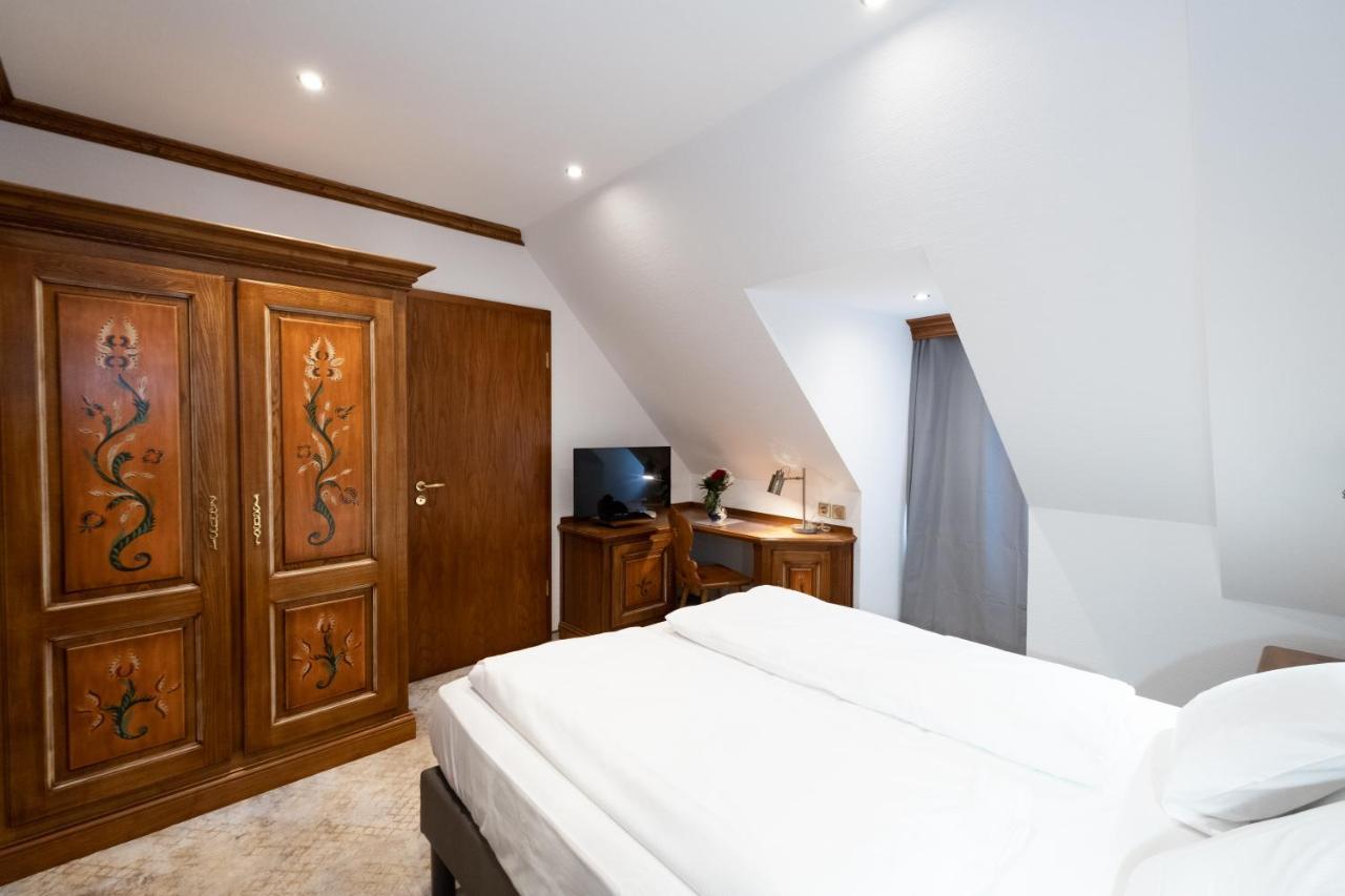 La Couronne A Wissembourg Hotel ภายนอก รูปภาพ