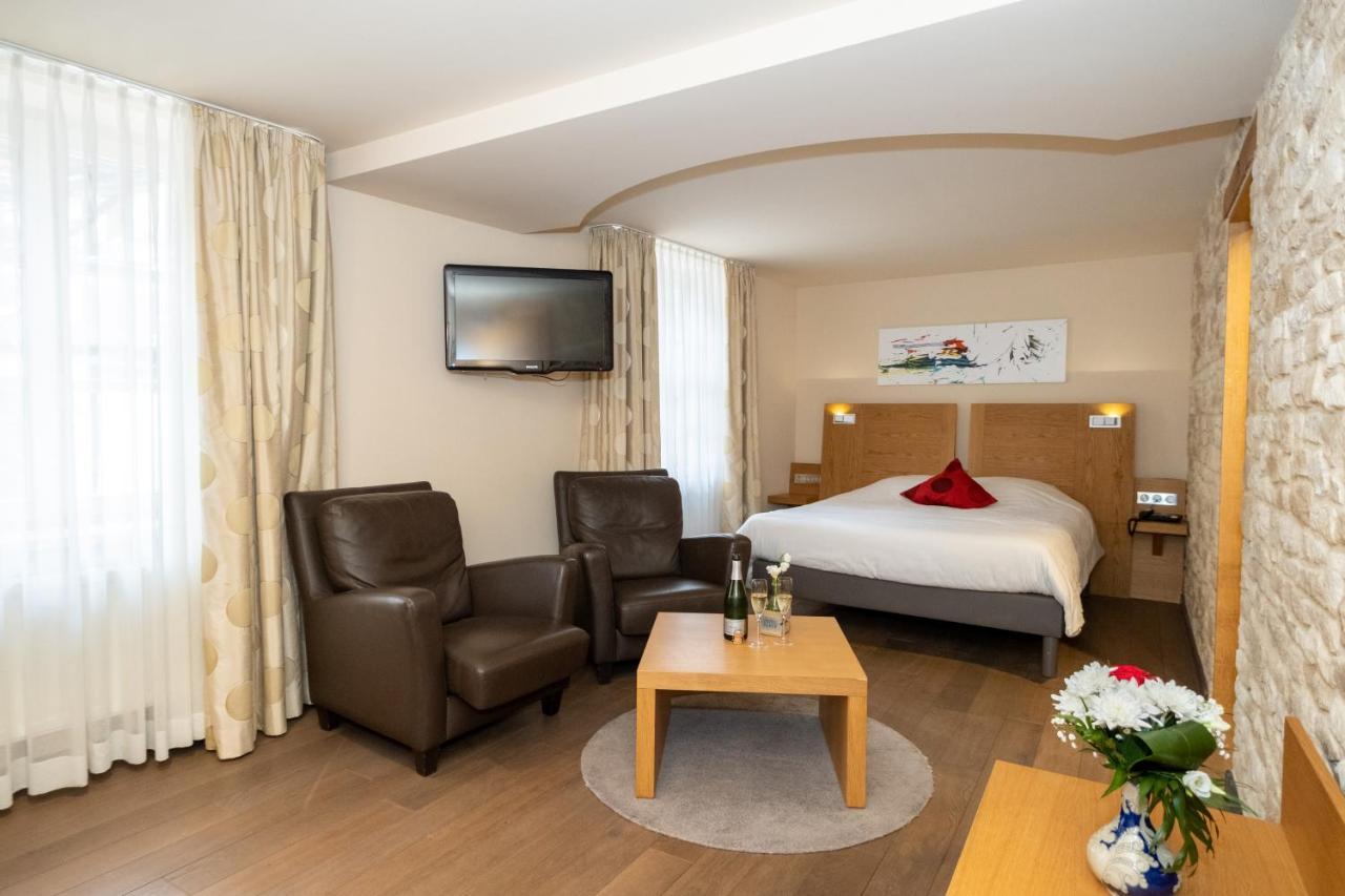 La Couronne A Wissembourg Hotel ภายนอก รูปภาพ